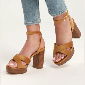 Lulu’s | Shae Mustard Velvet Platform Ankle Strap Heels | Like New